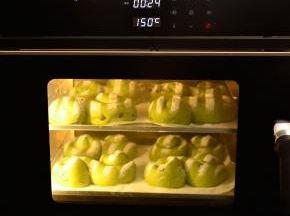 COUSS 电烤箱，CO-960S 提前150度预热好，2层烤盘间隔放入，烘烤约25分。