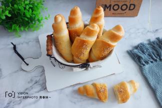 上色后盖上锡纸