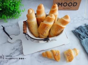 上色后盖上锡纸
