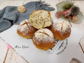 奇亚籽小餐包。