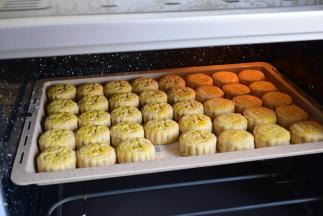 再烤15分钟，烤金黄即可