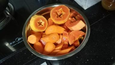 去皮洗干净切块