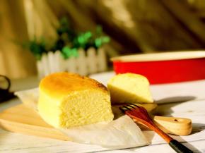 切块尝尝，没有布丁层，不塌陷不缩腰，内部组织细腻就是成功啦。