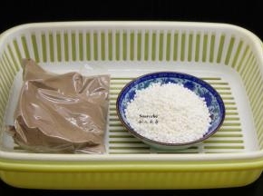 准备食材：仙草粉、西米、椰浆、白砂糖