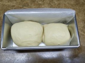 另外二组放另一个吐司盒里