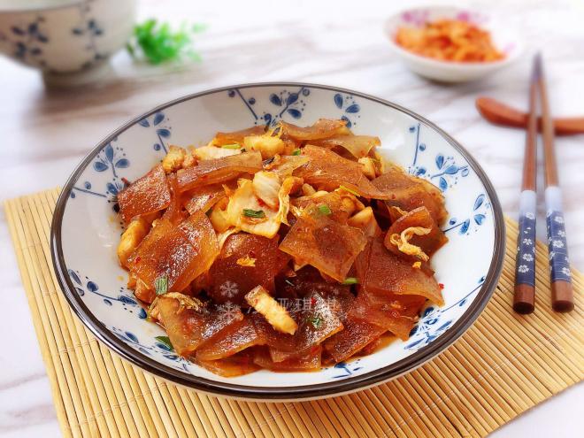 辣白菜炒苕皮