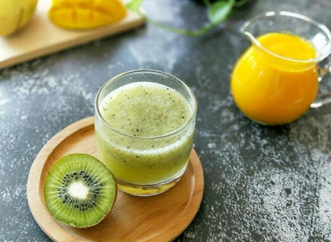 猕猴桃雪梨汁