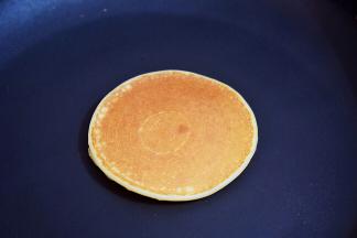 小火慢煎至两面金黄色即可