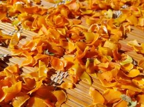 刨下的皮也不要扔掉，晾干