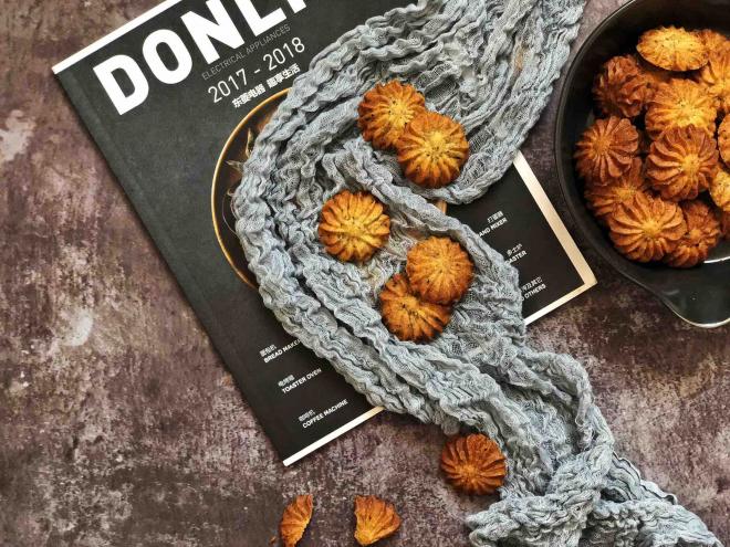 黑芝麻曲奇饼干