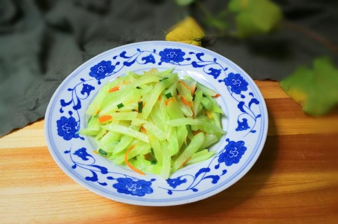 清香胡萝卜莴笋