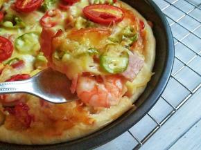 芝士培根鲜虾披萨