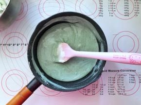 12、翻拌均匀。