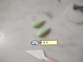 搓成小水滴状。