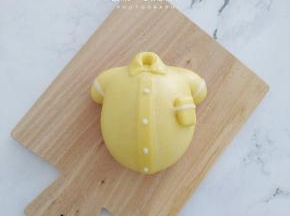 黄衬衫