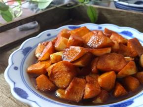 咸鲜入味，回味又有些许甘甜的油焖茭白，香浓可口真过瘾。