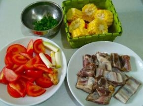 所有食材如图处理好