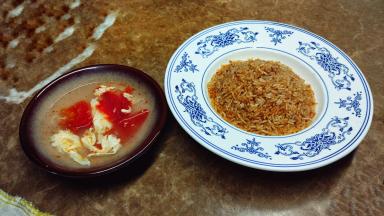 一人食，一饭一汤
