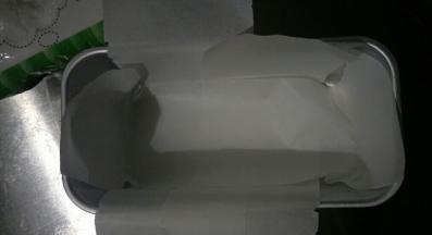 模具提前铺油纸