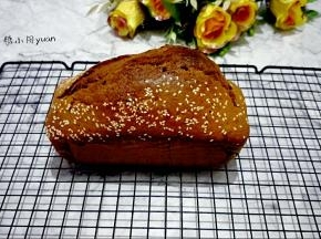 出炉，震一下，趁热脱模~