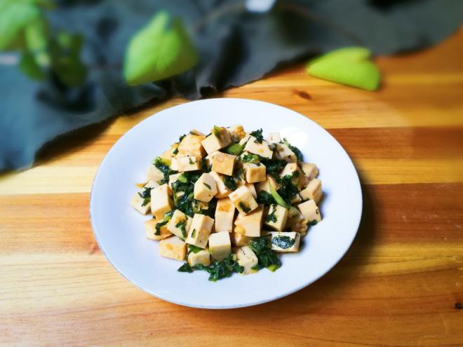 莴笋叶拌五香干