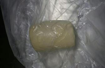 再次盖保鲜膜松弛15分钟