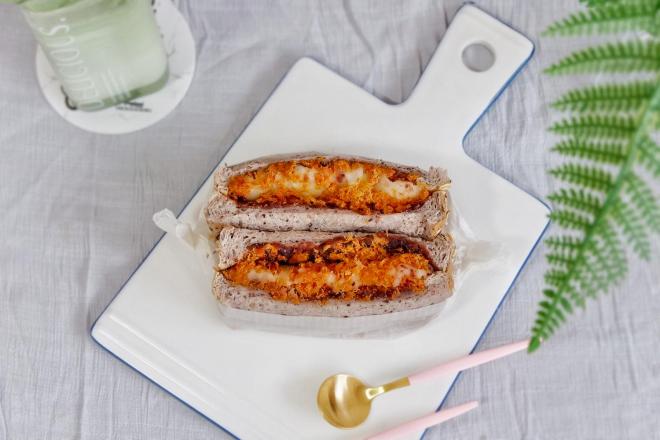 豆沙辣松麻薯三明治