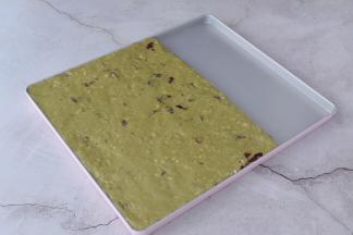 整形好放入冰箱冷藏2-3小时（这是夏天的）冬天的话1小时左右直至成型