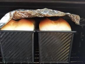 10分钟后，上色满意，盖锡纸以免颜色过深