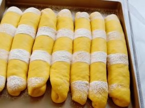 胖乎乎的好可爱。