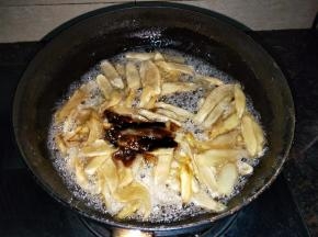 加入两勺红糖浆