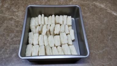 码入排好在模具里