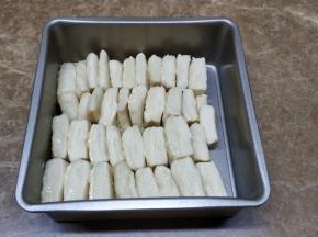 码入排好在模具里