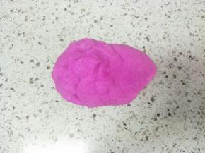 加入面粉揉成团