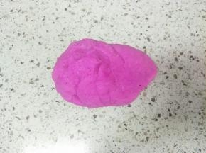 加入面粉揉成团