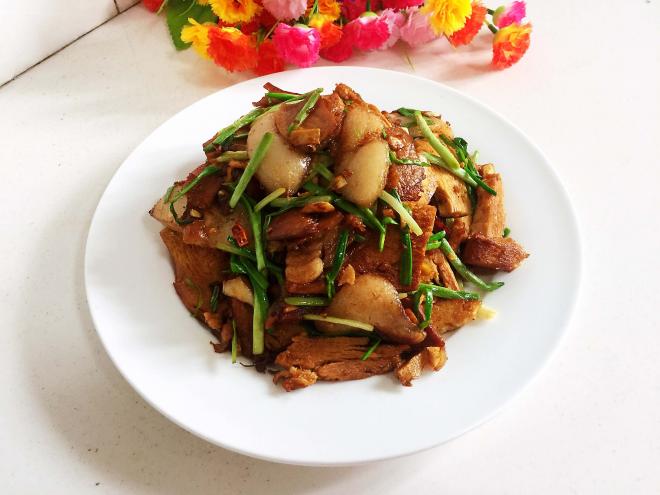 冻豆腐烧肉