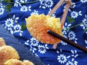 这道外酥里糯的红薯饼就做好了