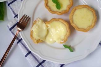 25、温热的时候，切开流心很快流出，非常美味。如果吃不完也可以放在冰箱冷藏食用。不一样的风味。