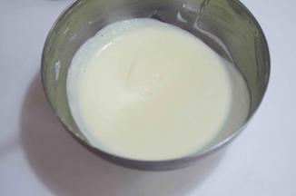 21、加入柠檬汁，拌匀