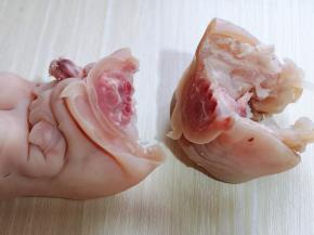 买了大个蹄筋！只用了三分之一。我买的蹄筋是处理好的，所以表皮特别干净。