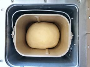 6、发酵至2-2.5倍大。