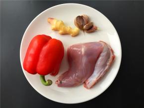 准备好材料如图。