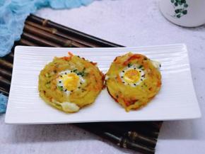 搭配一杯牛奶，健康营养早餐登场。