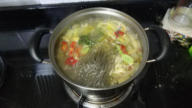 放入薯粉煮至软（大括8分钟）