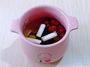 用小勺搅拌均匀！