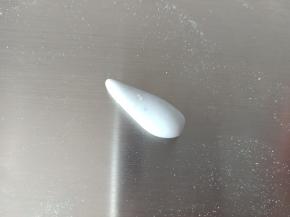 38.3克蓝色面团搓一个水滴状
