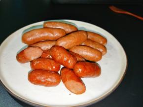 放凉后冷冻密封保存，吃得时候取出常温解冻180℃烤10分钟