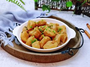 盛出装盘，撒上葱花！