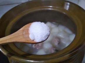 放少许盐