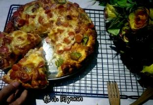 一只小黑手伸了过来